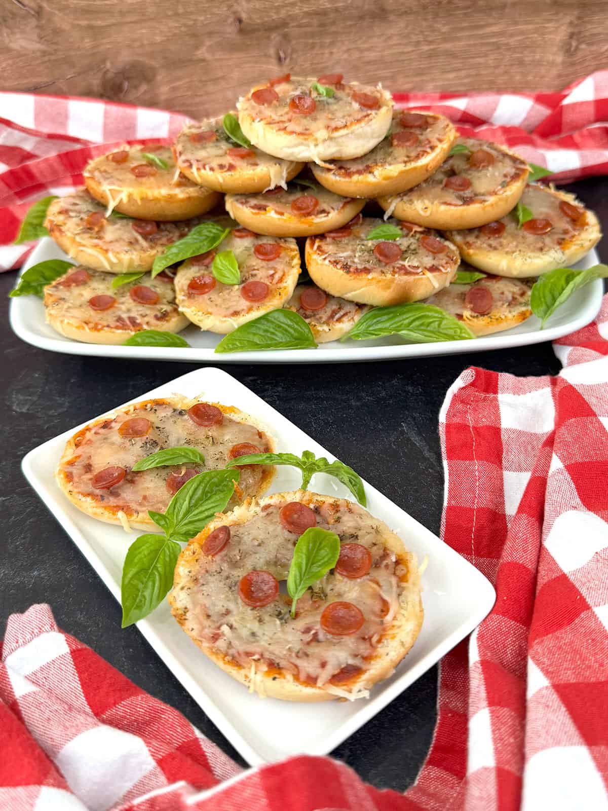 Quick and Easy Mini Pizza Bagels