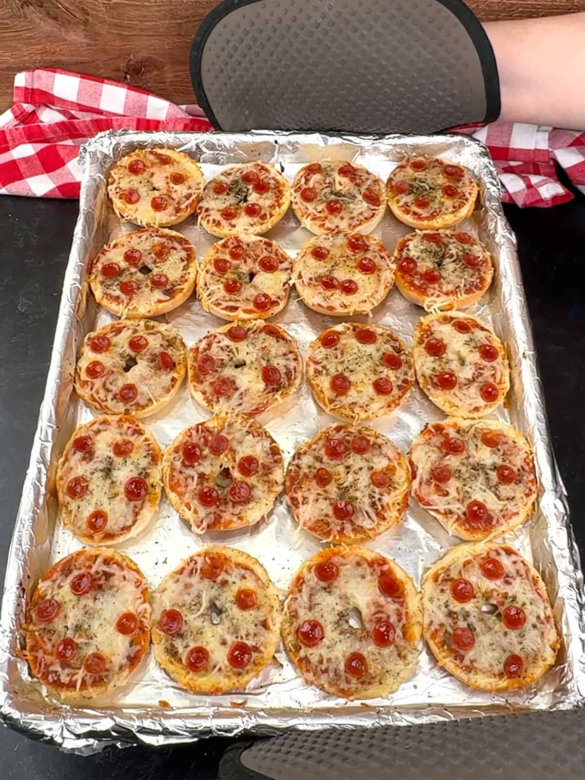 mini pizza bagels out of the oven